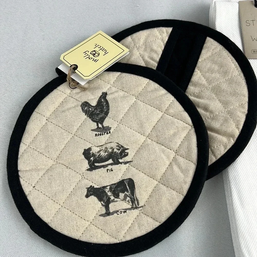NWT‎ Farmhouse Set Of Two Kitchen Towel & Set Of Two Pot Holders 100% Cotton